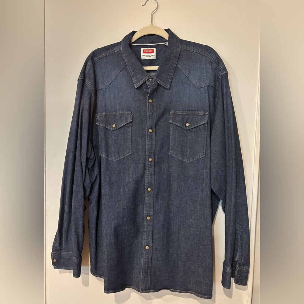 Wrangler Denim Button Down